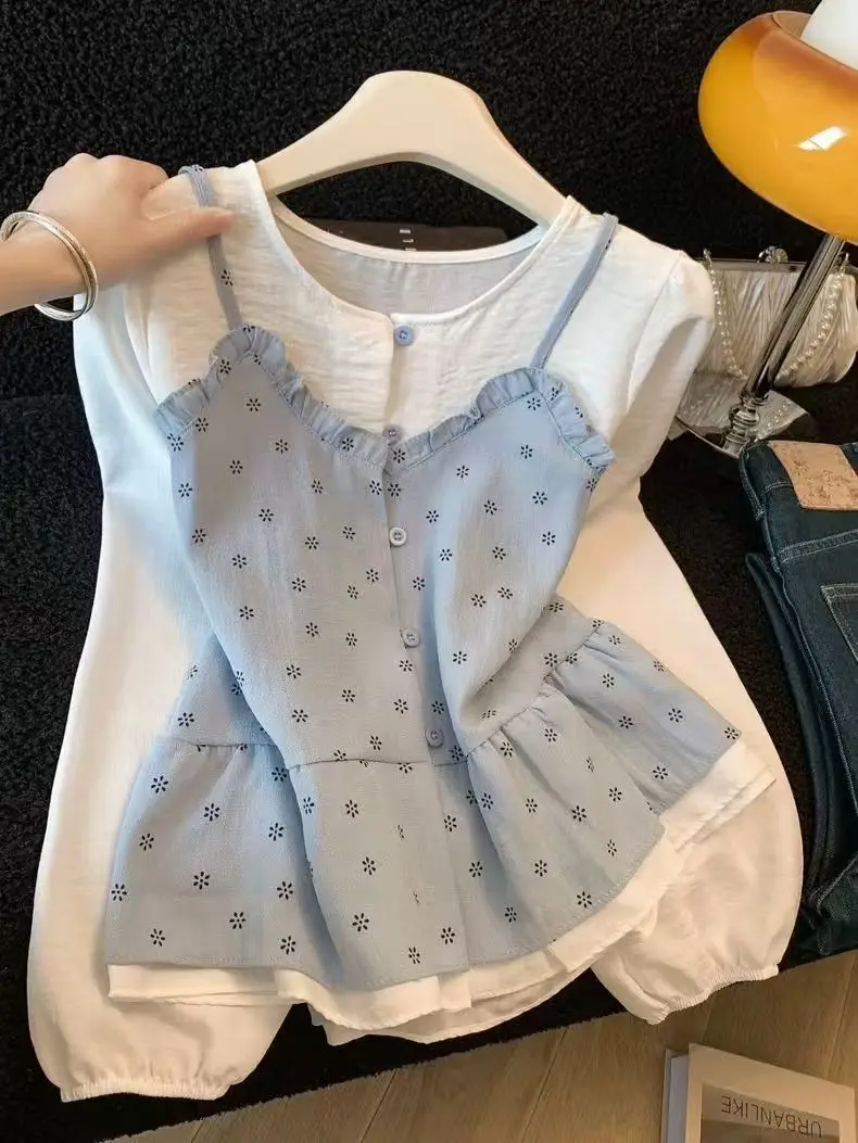 

Children's Fresh Floral Round Neck Shirt For Girls 2026 New Spring Outfit Color Blocking Fake Two-piece Long Sleeved Top