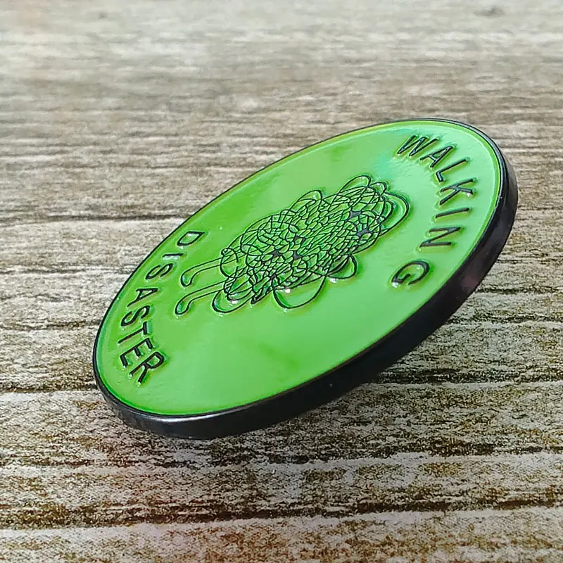 Walking Disaster Enamel Pin Green Hot Mess Badge Goofy Pun Brooch for Clothes Accessories Fashion Gifts