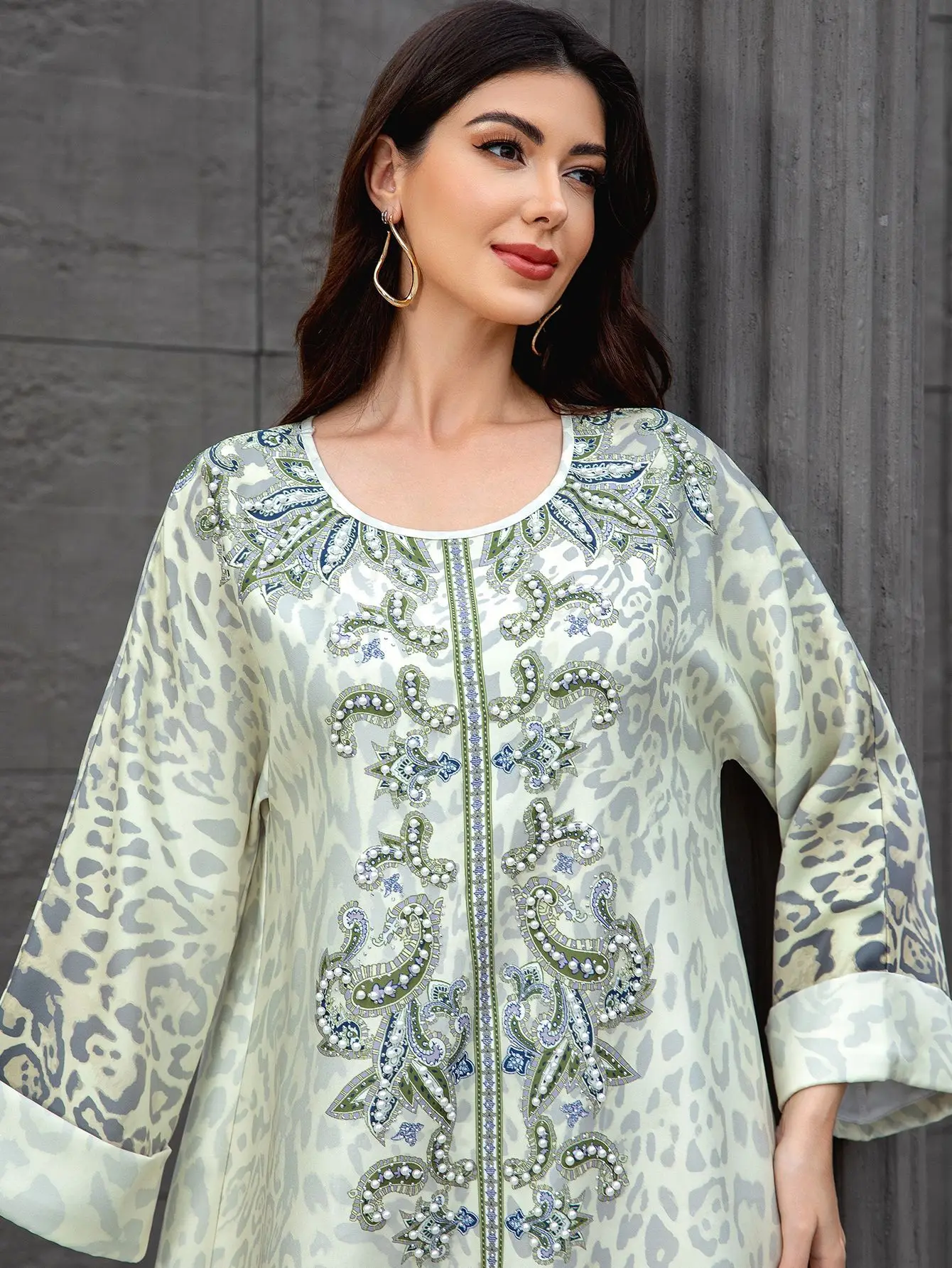 Abito lungo da donna in Medio Oriente Abito musulmano transfrontaliero Abito arabo stampato di moda di vendita calda Cw98500