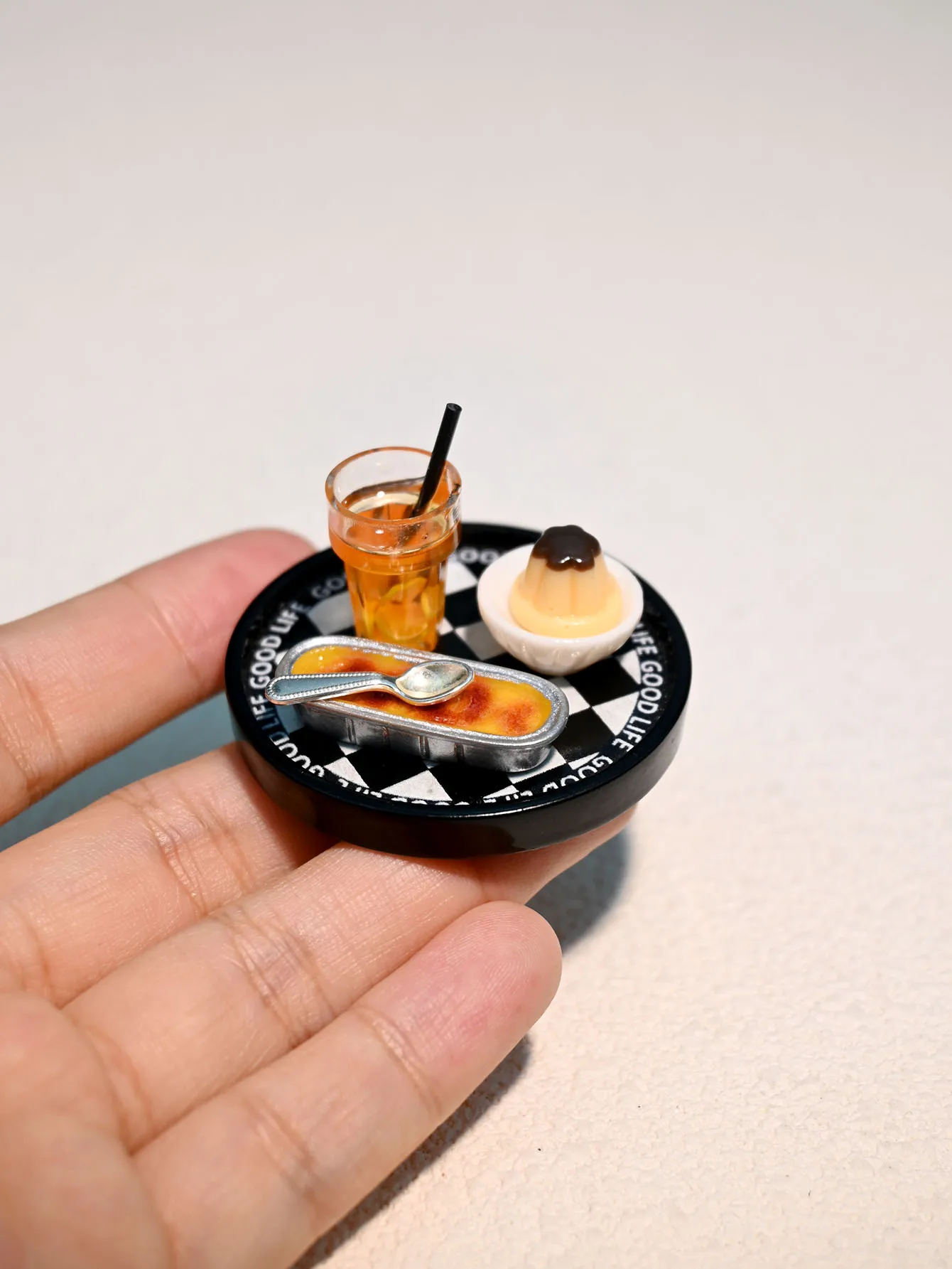 A Miniature Cheese Pudding Set Decoration, 1/6, 1/12 Dollhouse Dollhouse Accessories, Dollhouse Toys, Dollhouse Decorations, Model House Accessories, Miniature Food Toys, Photography Props, Micro Landscape Decorations, Miniatures Decoration, Small Gifts, Giveaways, Home Decor Items