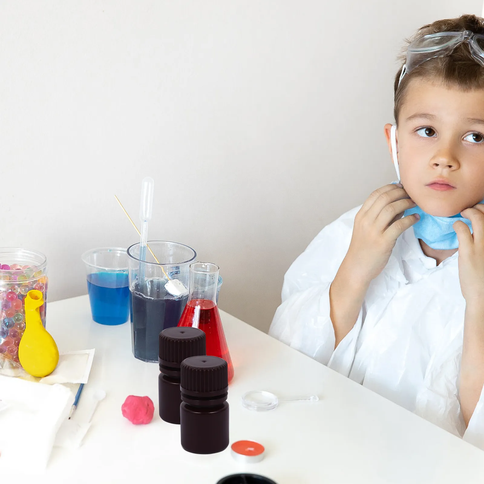 

20 шт. пластиковых бутылок для научных реагентов, 8 мл, высококачественные химические контейнеры с крышкой для лабораторных медицинских испытаний