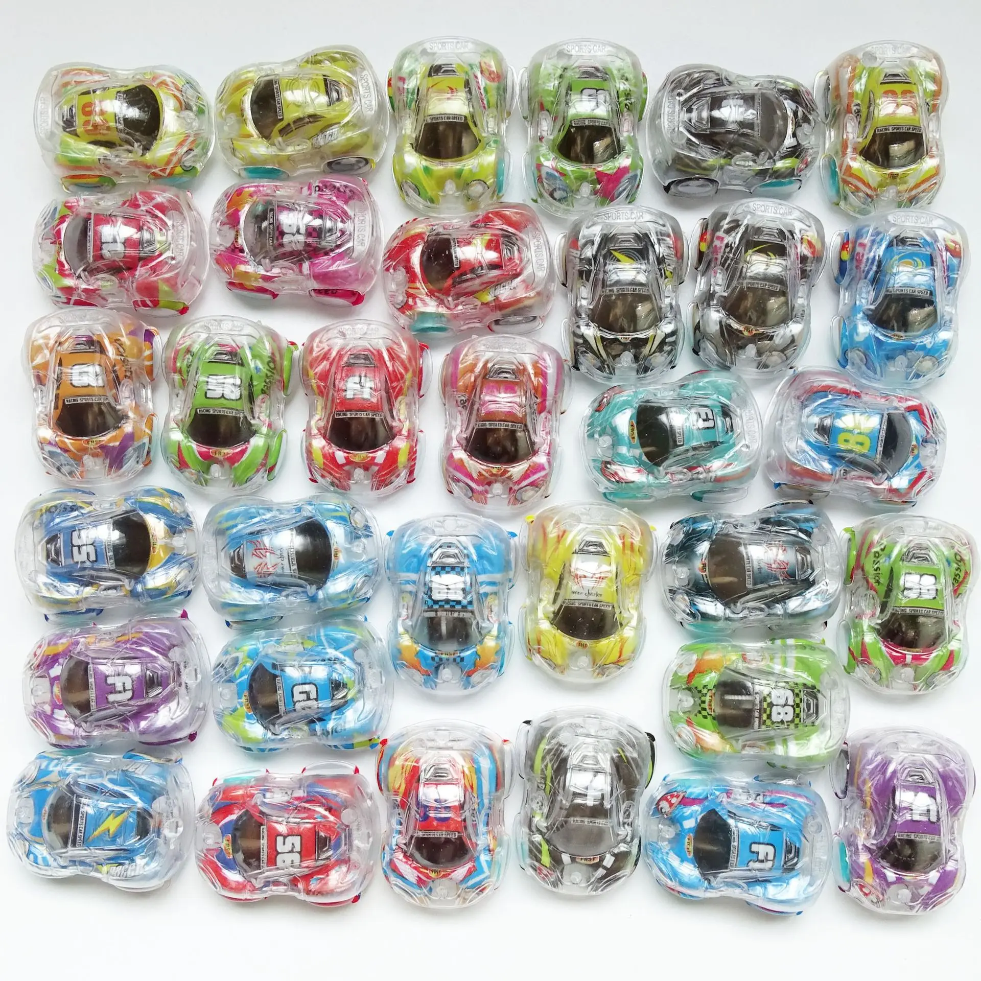 10Pcs Kids Pull Back Car Toys Mini Cartoon Transparent Graffiti Racing Car Kindergarten Gift Twisted Egg Toys Inertial Vehicle