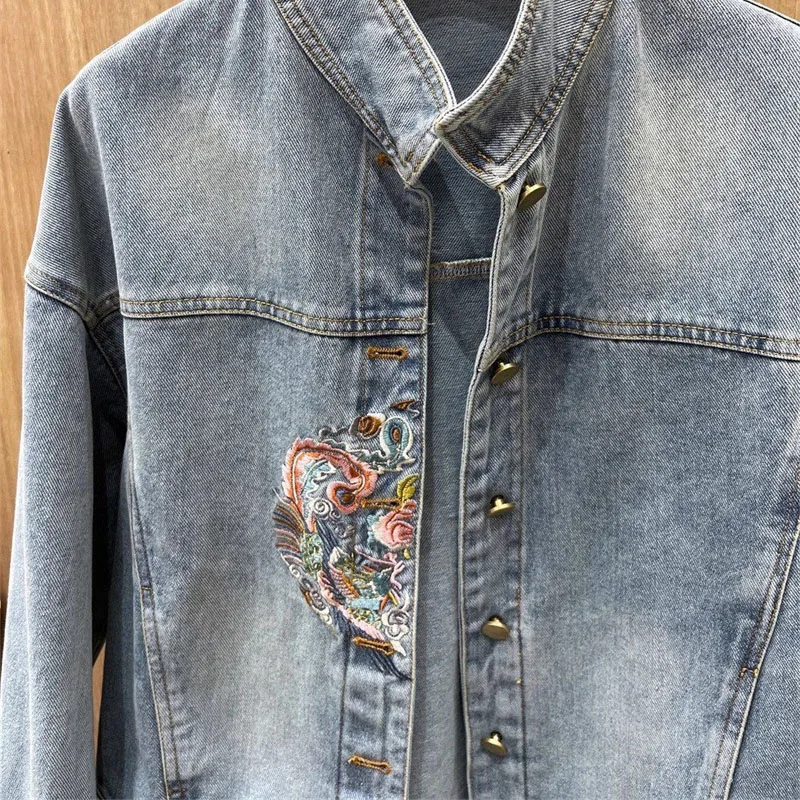 Veste en jean à manches longues pour femme, vêtement d'extérieur de haute qualité, mode coréenne, simple boutonnage, manteau brodé de Cowboy, automne