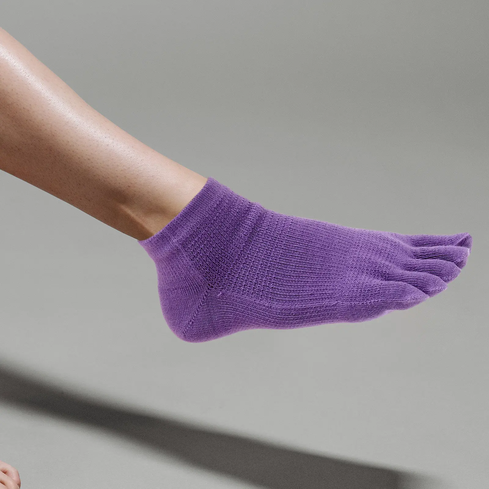 

2 пары носков с разделителями для пальцев ног, дышащие эластичные хлопковые спортивные короткие носки для занятий йогой, бегом, тренировками