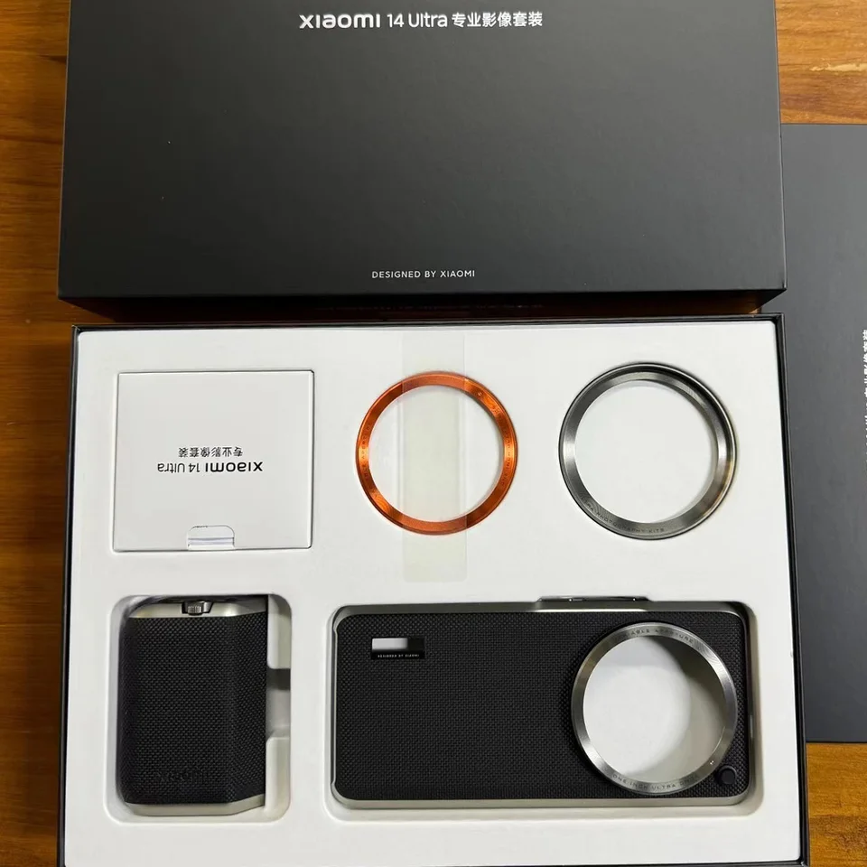 Xiaomi 14 Ultra オリジナルレザーケース 黒白