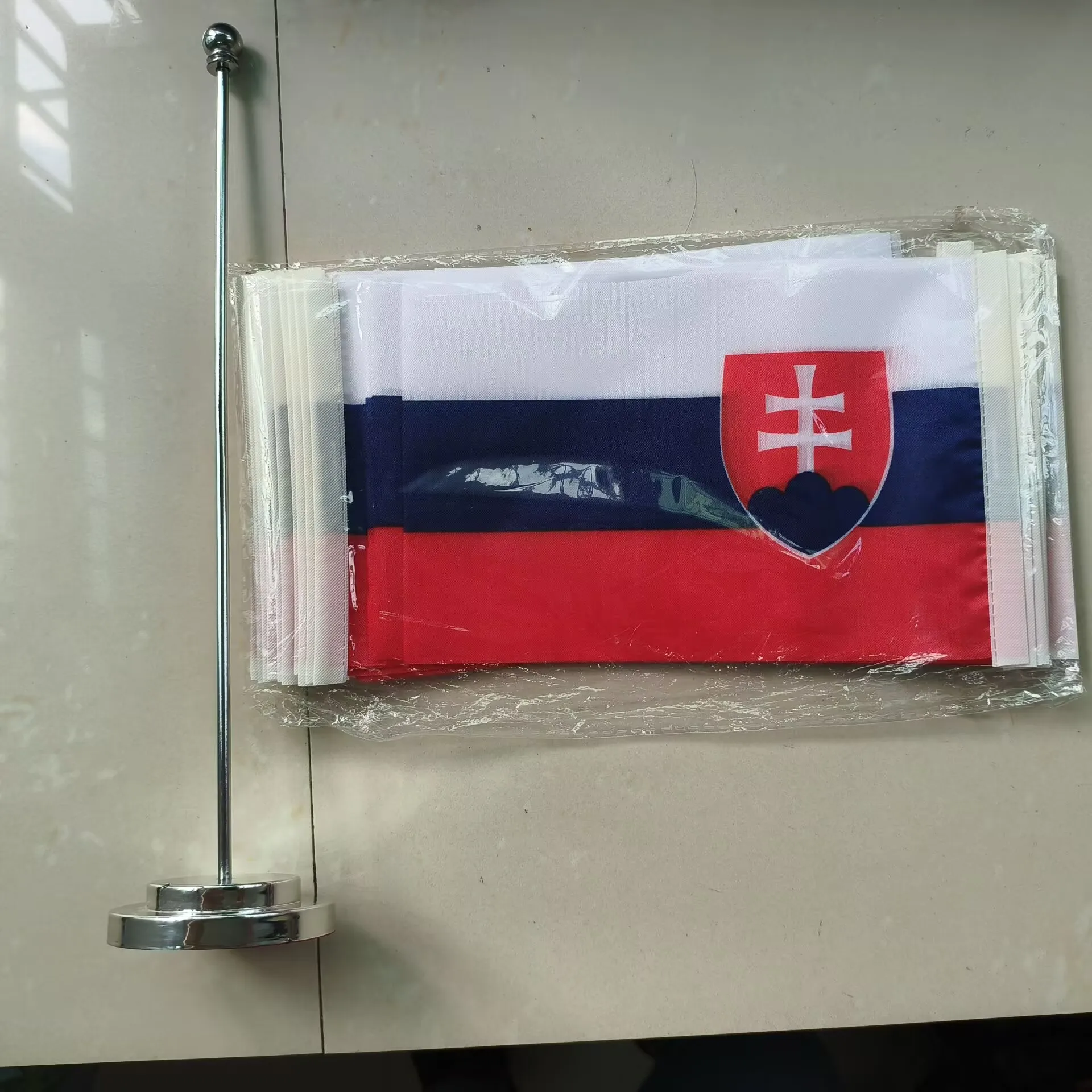 xvggdg    14x21cm Office Desk  Slovakia    Flag     National  EU    Slovakia  Country Banner