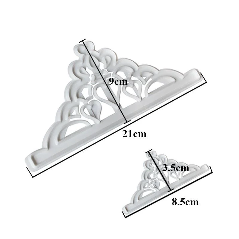 Crown Plastic Fondant Cutter Cake Mold     Decorating craft Bakeware