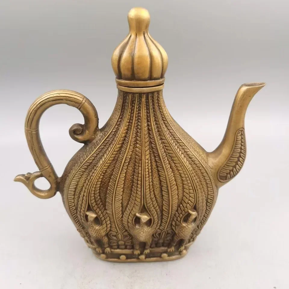 Old Qing Dyansty copper flat teapot,The shape of a bird,Decoration,collection &Adornment,