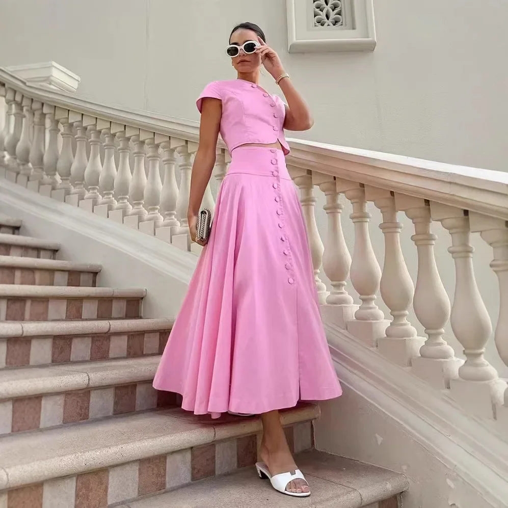 

Spring/Summer 2025 Women's Wear Elegant and Refined Solid-color Button Short-sleeved Top Button Long Skirt Two-piece Set