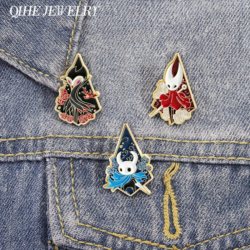 Broche de jogo de ação-aventura, alfinetes esmaltados, figura de jogo de desenho animado, hornet grimm, mochila, lapela, joias, presentes para amigos