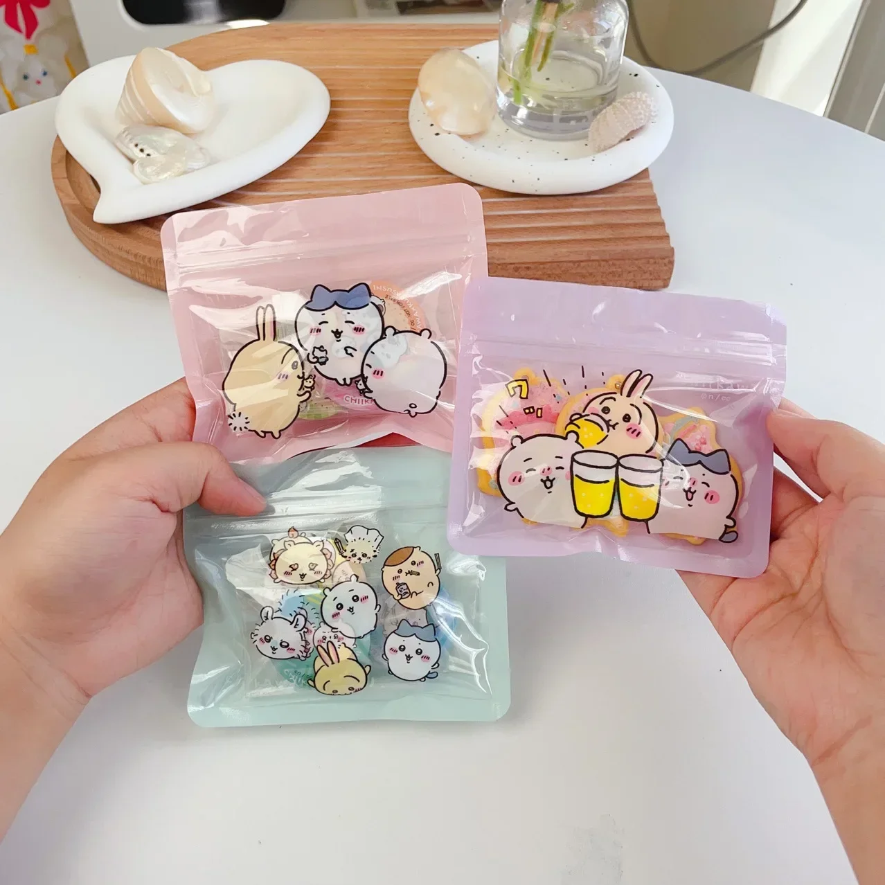 

10pcs/set Small Zipper Plastic Bag Laser Pouch Zip Lock Pouch Kawaii ちいかわ ハチワレ Packaging Customized Cookie Cigar Bags with Clear