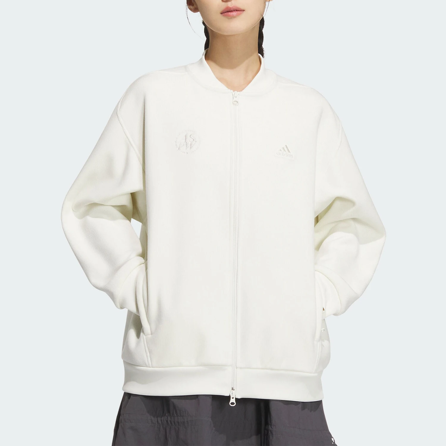 

Оригинальная новая женская спортивная и повседневная куртка на молнии Adidas JJ3546