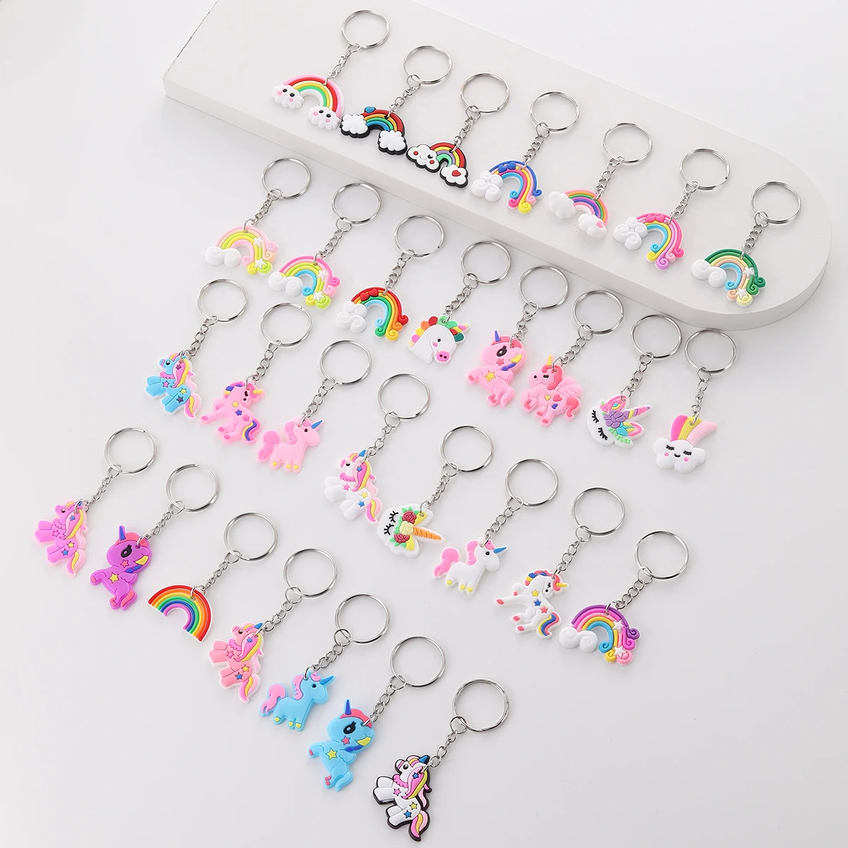 30pcs Unicorn Rainbow Keychain Cute PVC Key Chain Ring Purse Bag Backpack Charm Festival Party Favors Accessories Christmas Gift