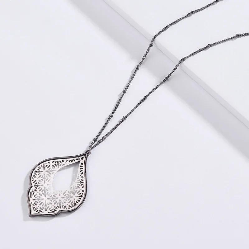 Filigree Morocco Teardrop Necklace for Women