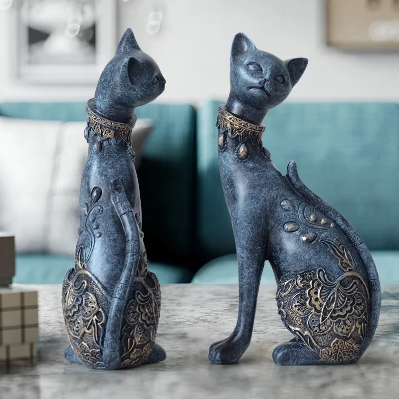 

Nordic Decoration Accessories Creative Gift Statue Decorative Home Decor For Living Room Office Desk Resin Animals Cat Figurine