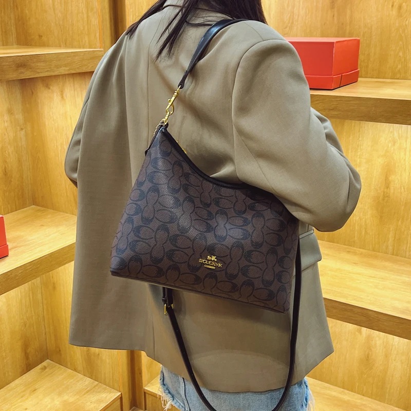 Vintage Inspired Leather Crossbody Bag For Women Elegant Designer Handbag Luxury Shoulder Bag