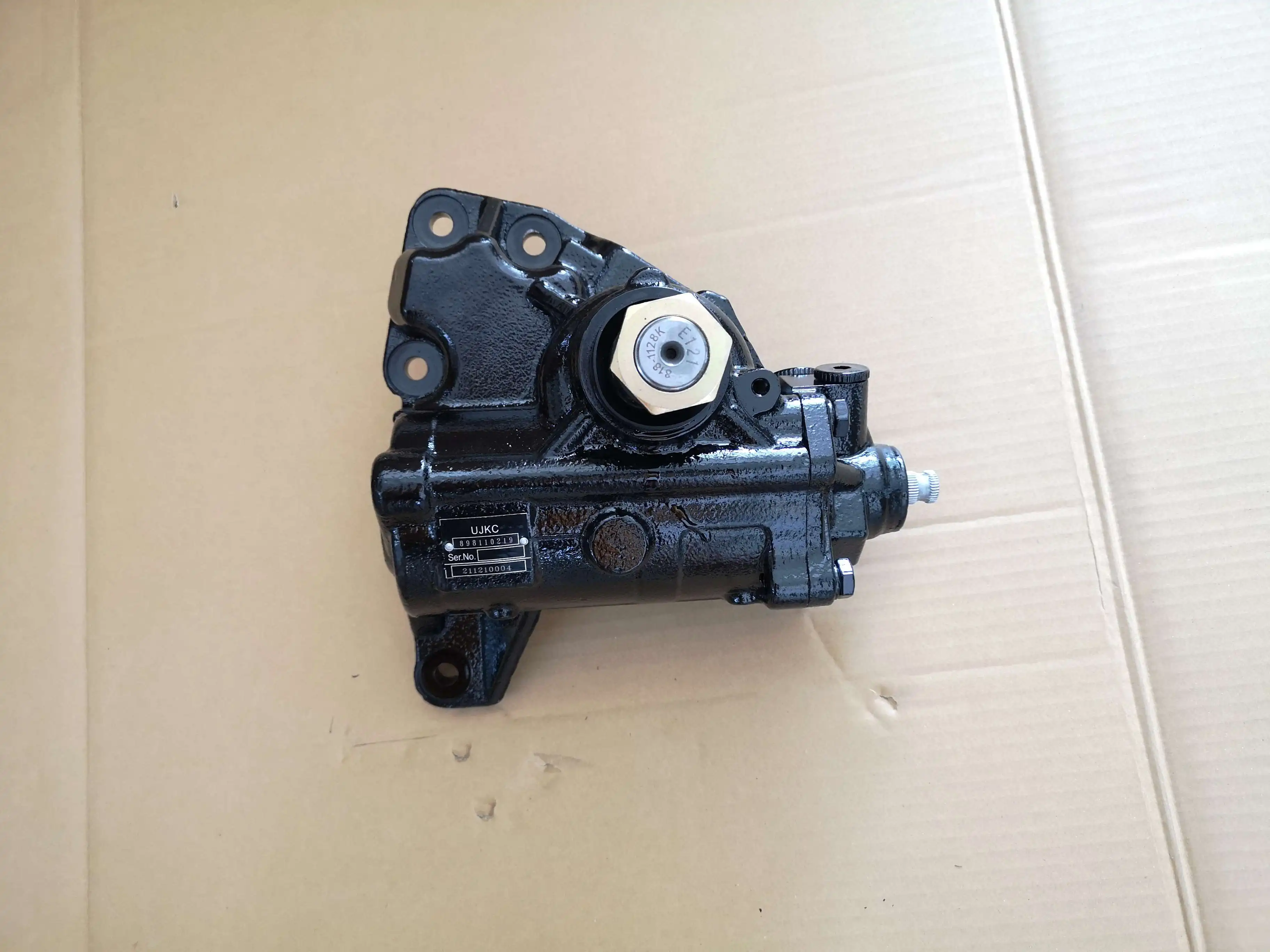 

Right Side Drive Light Truck Steering Unit 8981102195 Good Foam and Carton Packing for NNR NPR NQR