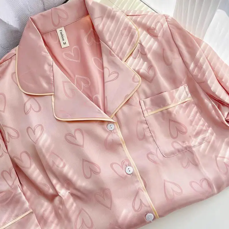 بيجامة من الحرير الجليدي للسيدات بأكمام طويلة من الدانتيل مميز مكون من قطعتين ملابس منزلية حلوة ملابس نوم للسيدات باللون الأزرق ملابس للاستلقاء