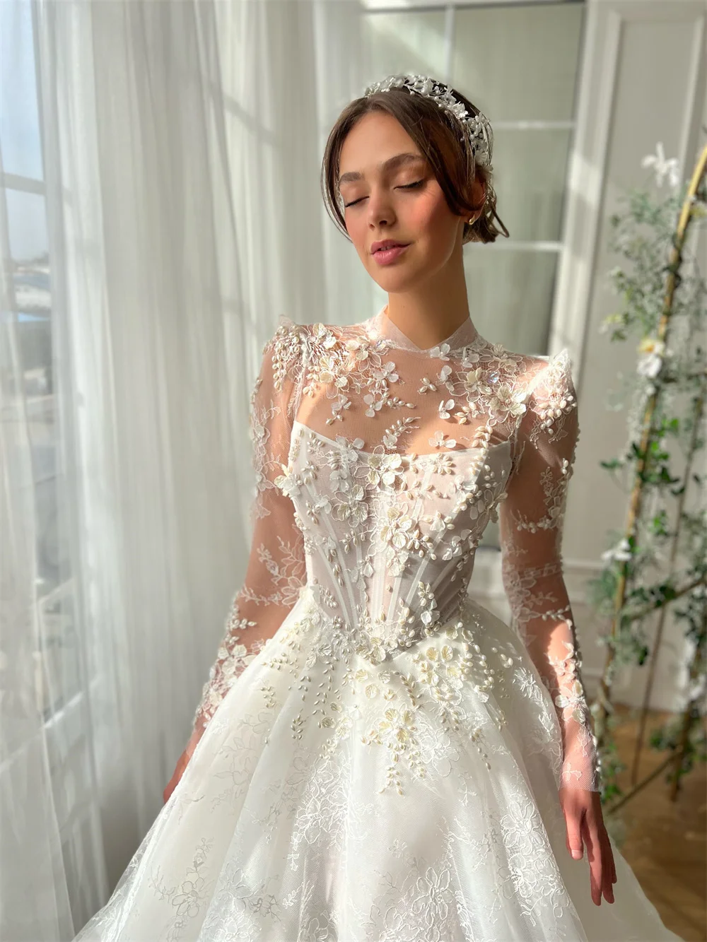 Amanda Customized Appliques Pearl Cut-out Ball Gown Prom Dresses Floor-Length vestidos de noche Mesh Long Sleeves Formal Evening