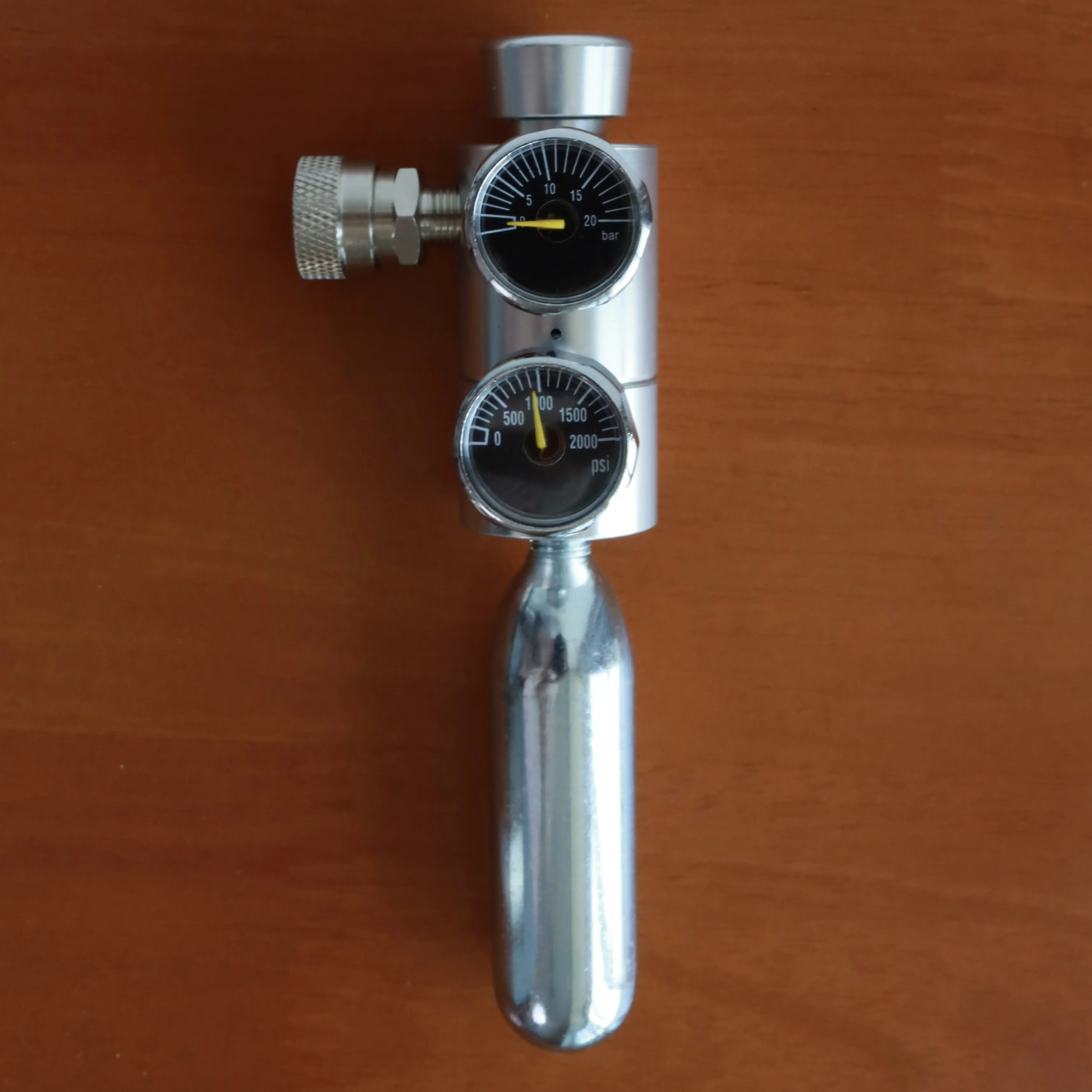 Pneumatic Coffee Machine Dual Gauge Pressure Reducing Valve, All Aluminum Push Type Constant Pressure Regulator 9bar