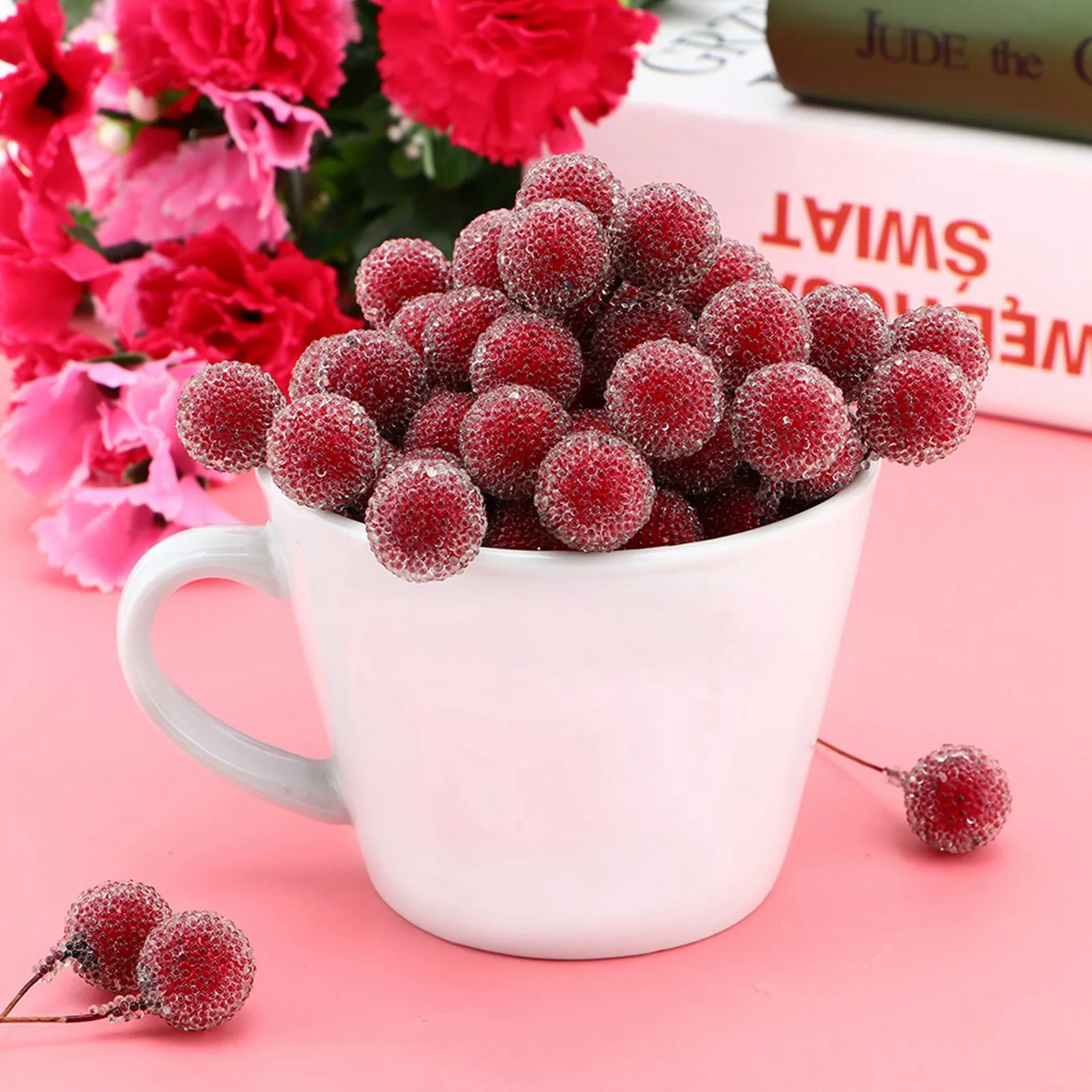 100Pcs Artificial Bayberry Flower Cuttings Mini Frosted Fruit Holly Berries Home Wedding Party Decoration