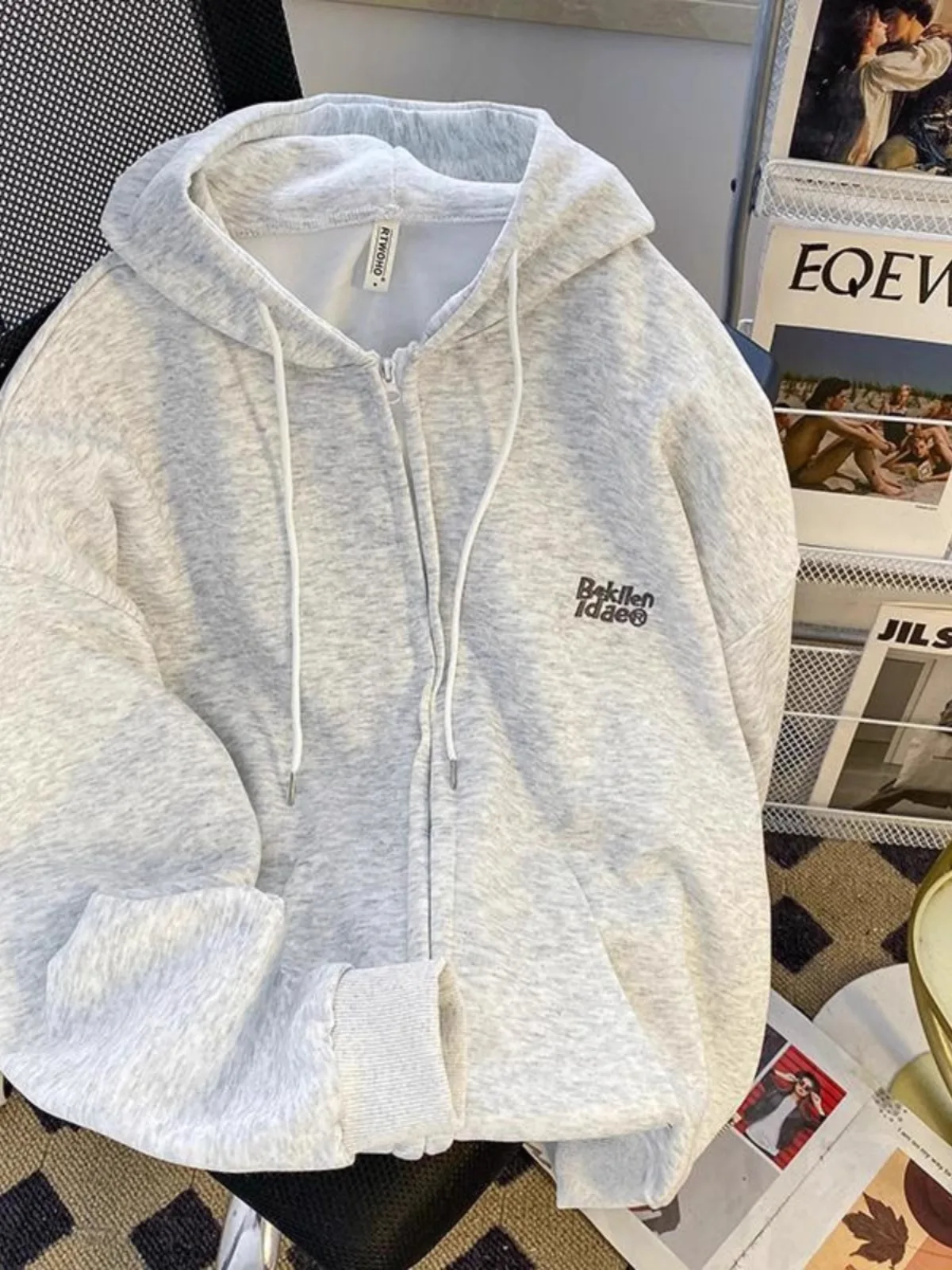 جديد خريف وشتاء 2024 مقاس كبير جدًا 300 Pou مطبوع عليه حروف مع قلنسوة للرجال سترة فضفاضة مفتوحة للزوجين Jaet Street Sle #4