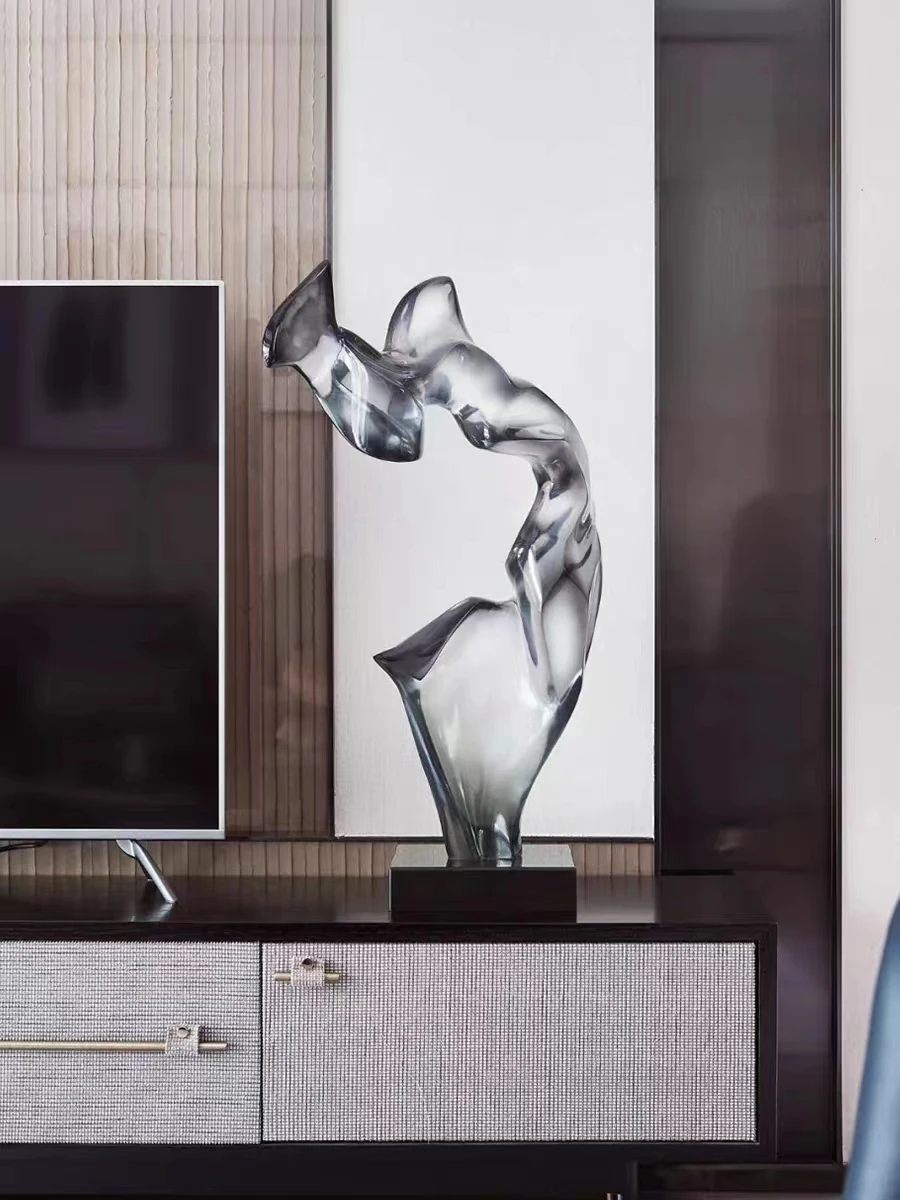 Home Decorations Abstract Art Sculpture Transparent Resin Statue Luxury Living Room Decoration Accessories Ornaments For Home
