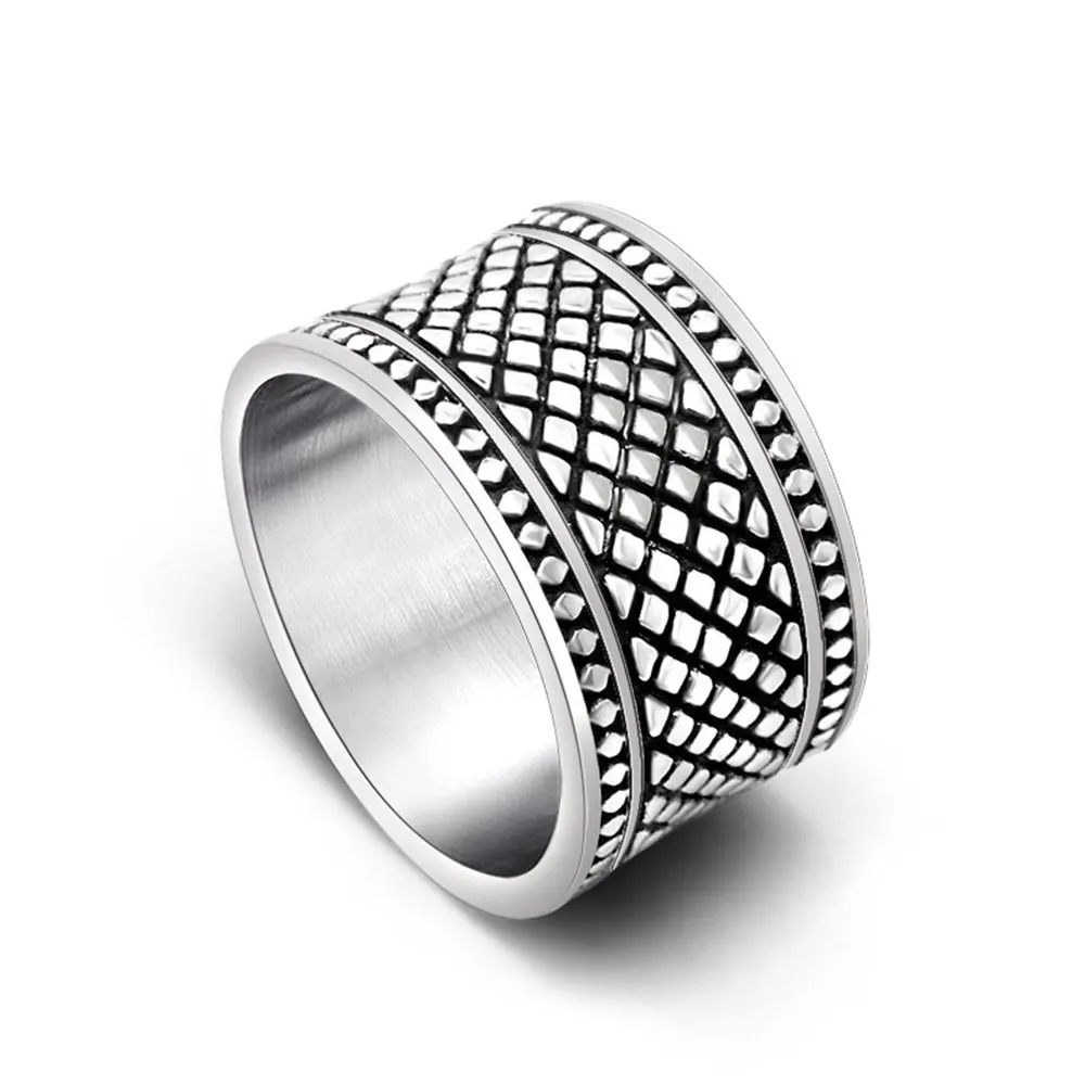 1 piece European and American retro plaid pattern wide stainless steel non-fading men's ring, trendy men's finger accessory