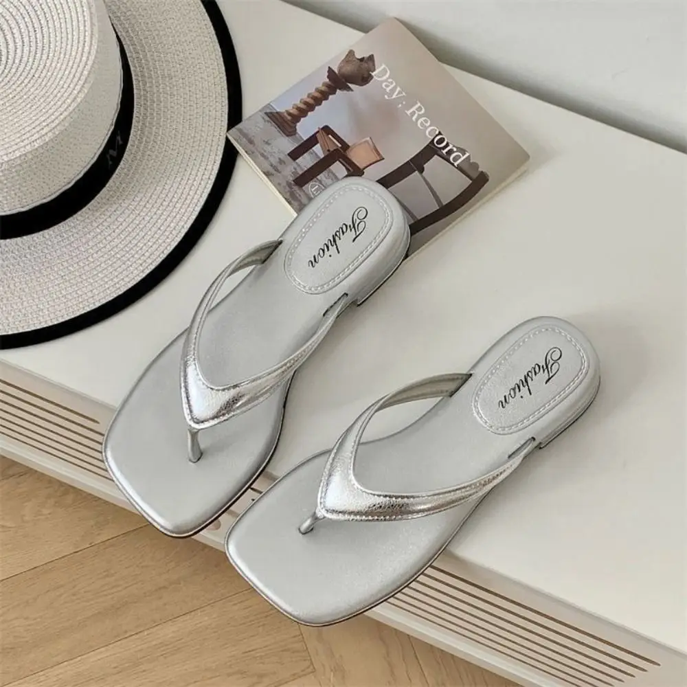 

Comfortable Elegant Flip Flop Slippers Solid Color Anti-slip Soles Square Toe Sandals Soft Beachwear Slides Sandals Beach