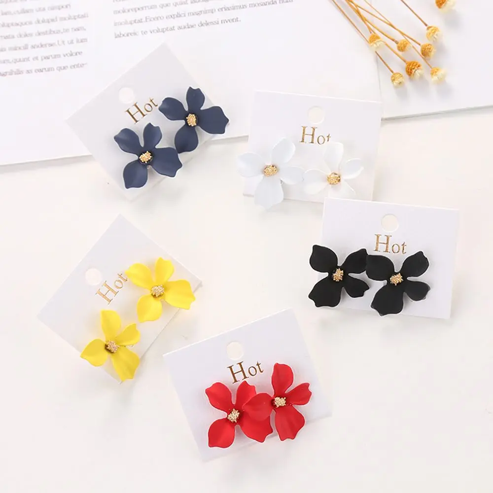 Jewelry Women Spray Paint Petal Fashion Stud Earrings Vintage Ear Studs Ear Stud Dangle Flower Earrings