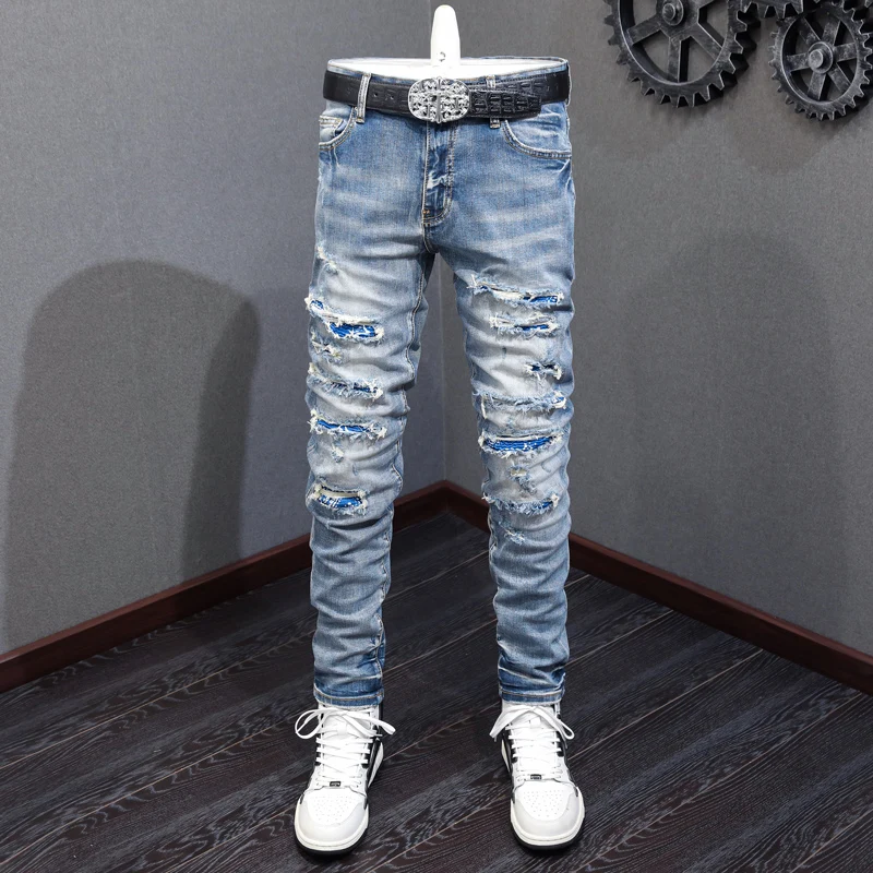 

Y2K Designer Fashion New Men's Jeans Perforated Patch Elastic Slimming Wash Water Nostalgic Light Blue Jeans Hip Hop Brand Pants