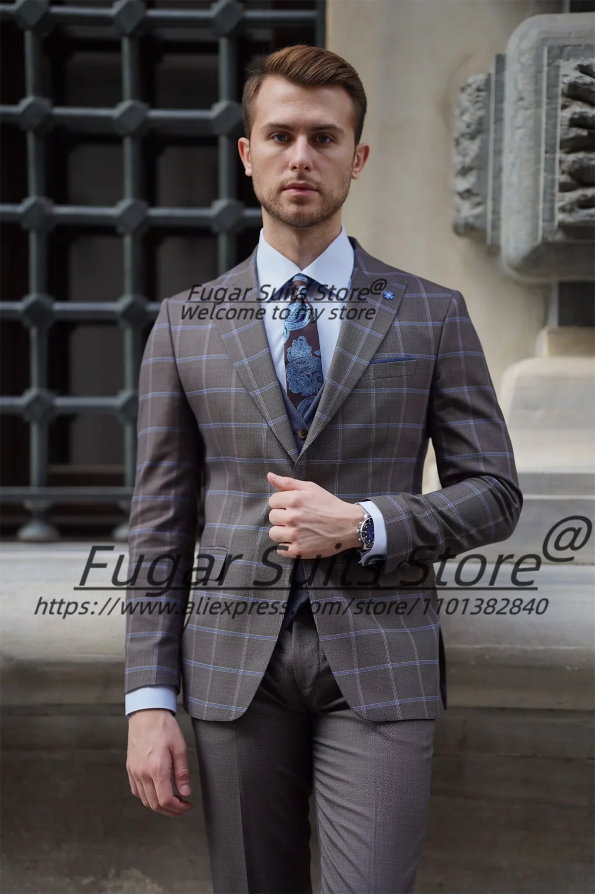 Elegant Gray Plaid Men Suits Slim Fit Peak Lapel Groom Formal Tuxedos Prom 3 Pieces Sets Business Male Blazers trajes de hombre