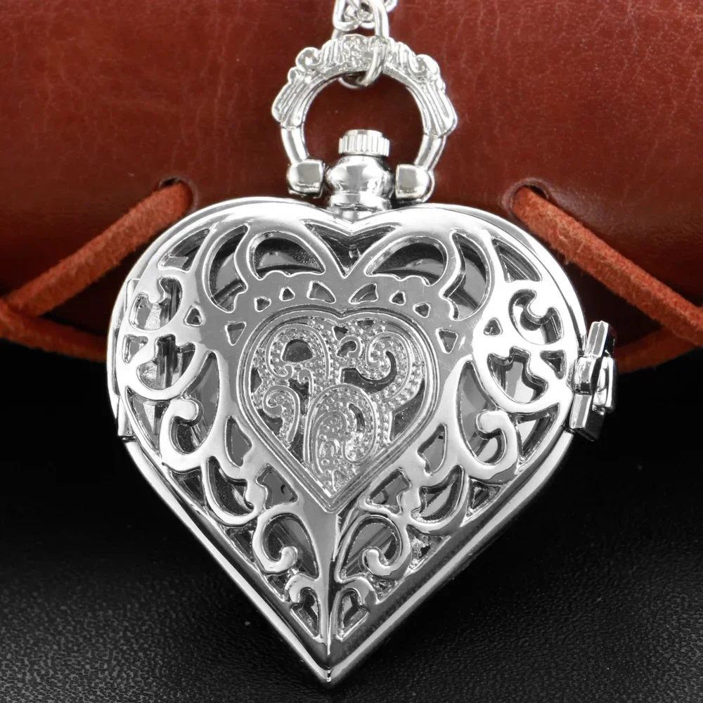 

Антикварные винтажные серебряные карманные часы в стиле стимпанк с полым сердцем, кварцевые часы с цепочкой, подвеска, ювелирные изделия, подарок для женщин и мужчин
