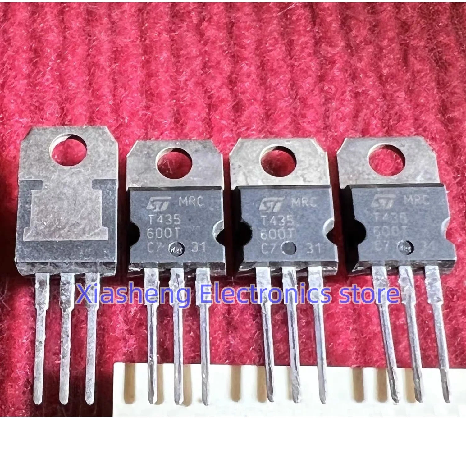 New Original 10Pcs T435-600T TO-220 Three Quadrant Bidirectional Thyristor TRIAC In Stock Electronic Components Good Quality