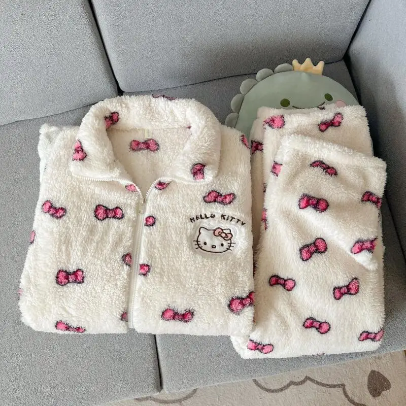 Hello Kitty New Pajamas for Women Coral Velvet Winter Warm Zipper Flannel Thickened Velvet Suit Cute Home Clothes Cartoon Ins