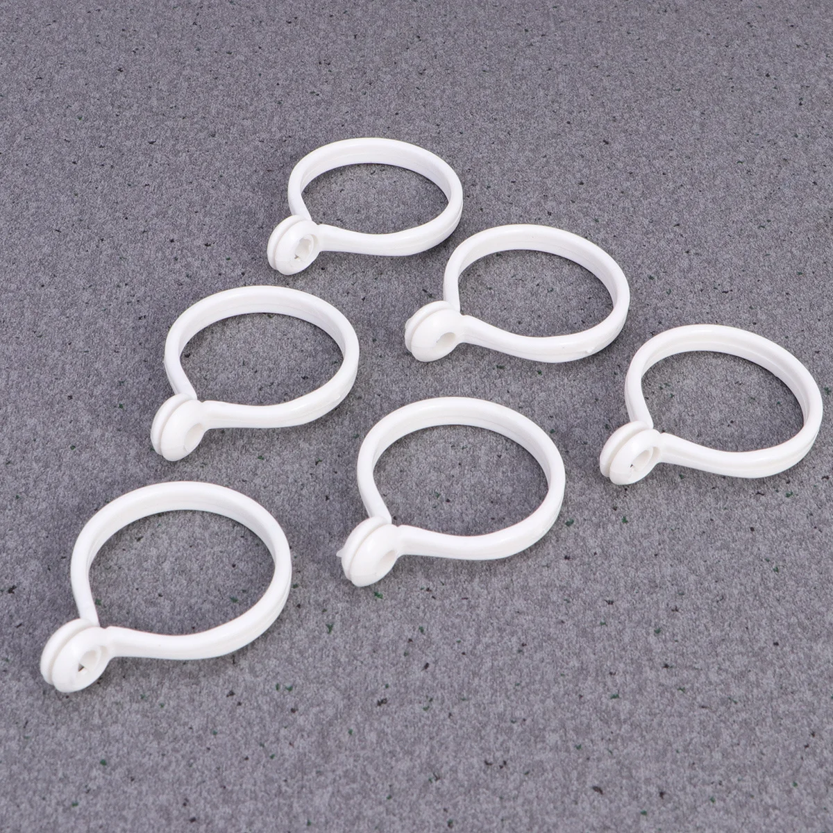 

150Pcs White Curtain Buckle Rings Heavy Duty ABS Construction Seamless Rod Fit Ideal for Various Curtain Types Modern Home