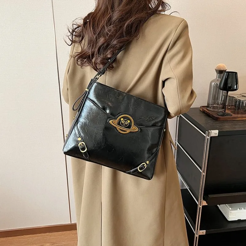 

Ladies Practical Handbag Functional Design For Busy Moms And Working Women Useful Features With Time Saving Elements