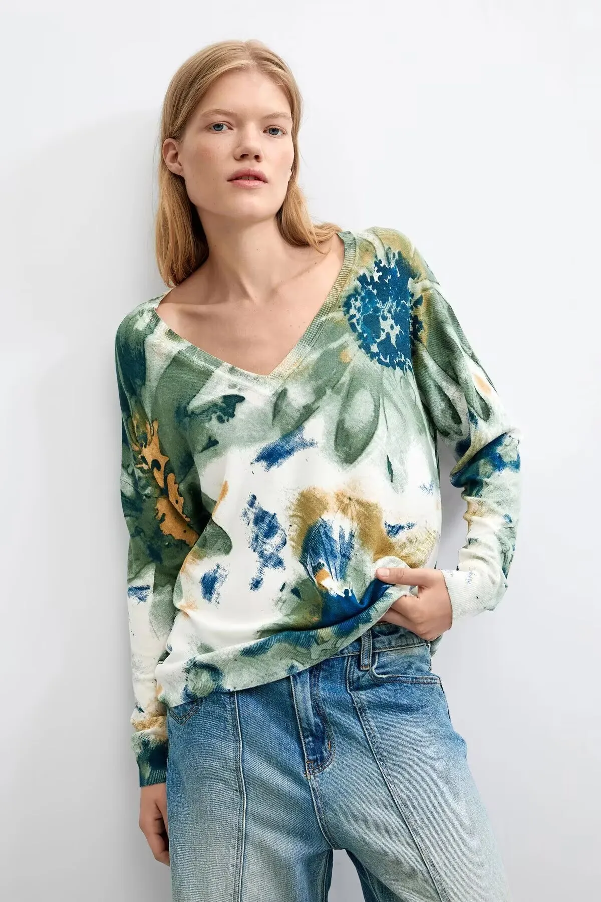 Trendy Elastic Fitted Floral Print Short Style Versatile Women's T-shirt Fashionable Spanish Export New Launch