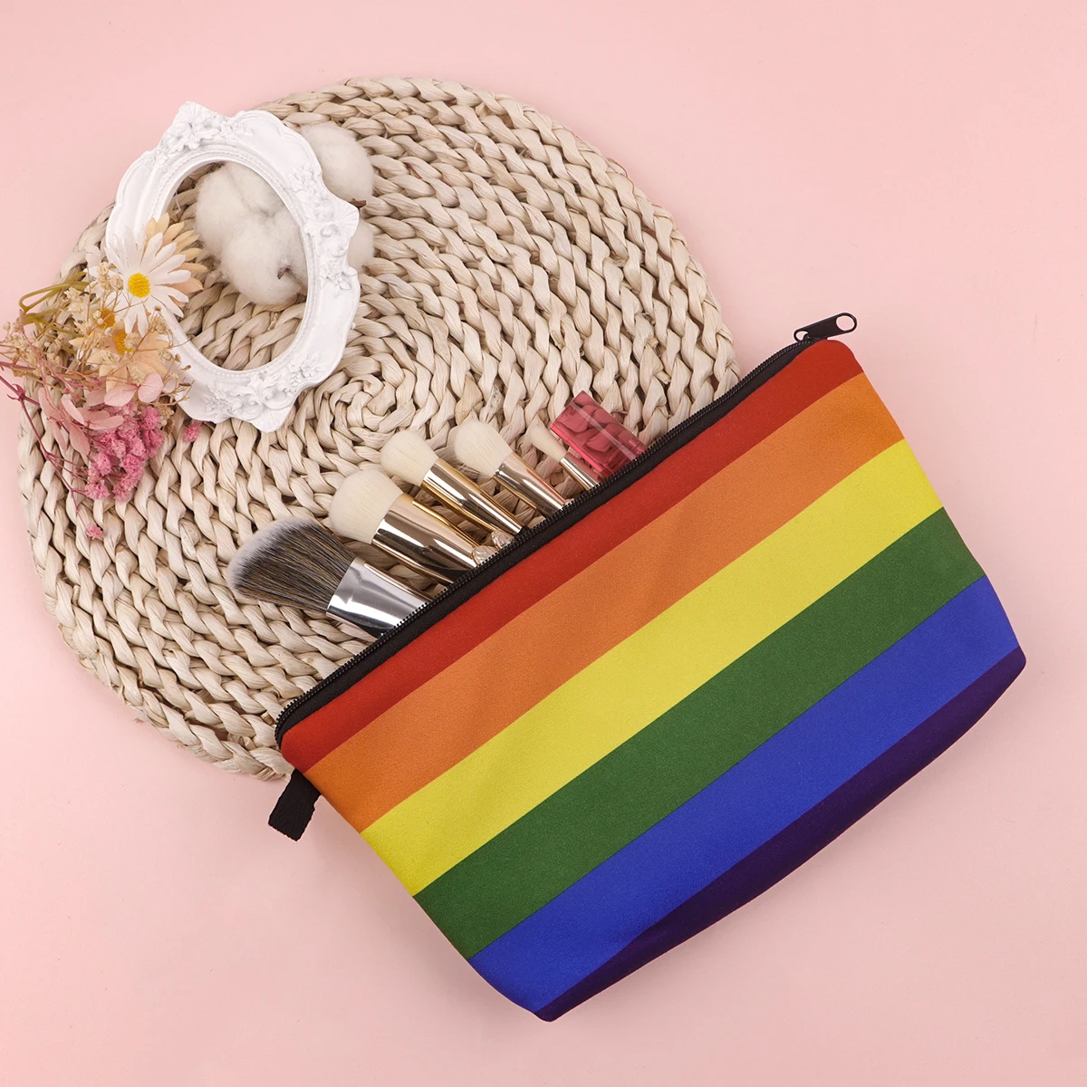 

Rainbow Portable Travel Storage Pouch Travel Lipstick Bag Makeup Case Bag Zipper Cosmetic Brush Bags Case Carry-On Bag