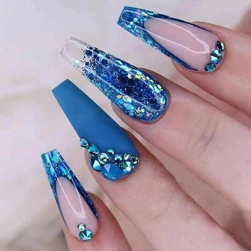 24 stuks glitter lange doodskist Franse kunstnagels met blauw strass ontwerp verwijderbare draagbare balletpers op nagels manicure