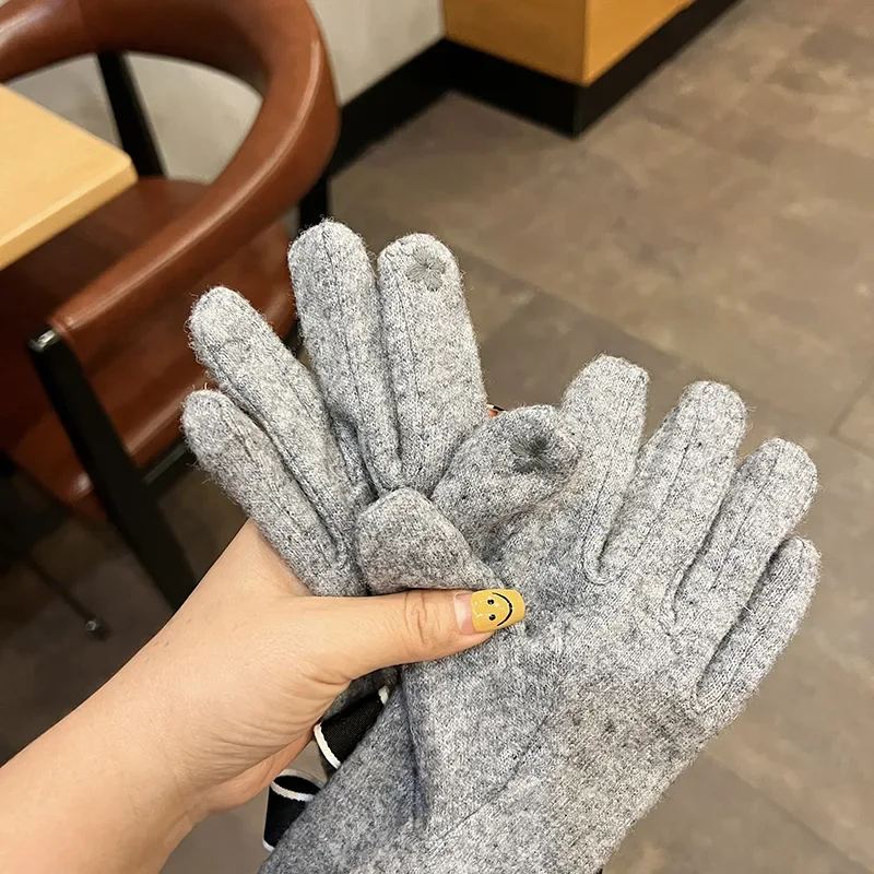 قفازات الكشمير الصغيرة عطرة الرياح القوس كاميليا قفازات دافئة النسخة الكورية من قفازات شاشة اللمس الموضة C040 #5