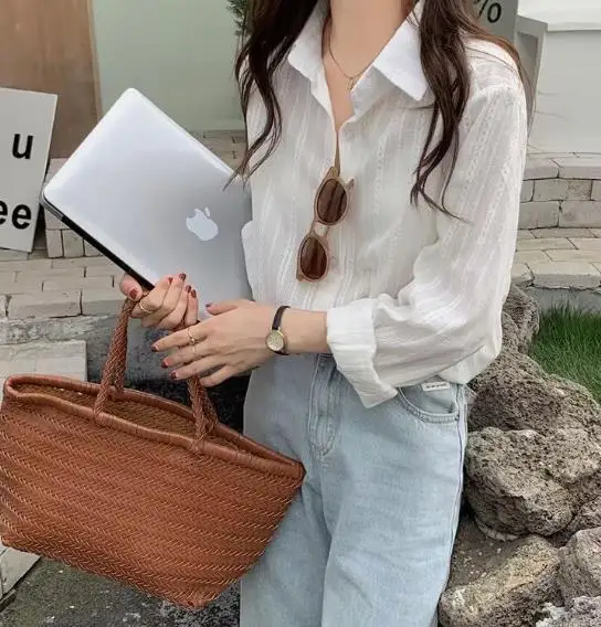 Flip Collar Fashionable Jacquard Design Slim Fit Single Breasted Long Sleeved Shirt for Women Solid Color Commuting Shirt