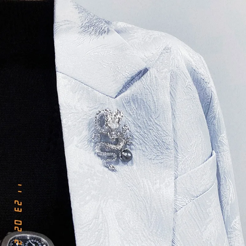 Ouro cor dragão garra embutidos imitação pérola broche, Zircão estereoscópico, Cor dourada, Cool Unisex bonito 12 zodíaco, Estilo étnico