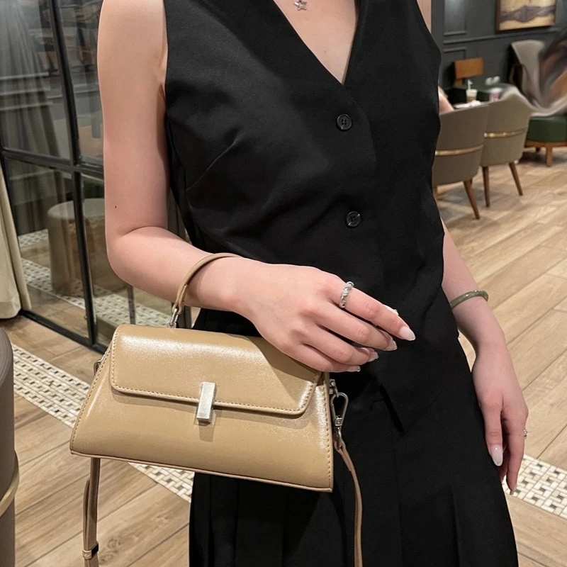 YANATARI underarm cowhide Genuine leather handbags women vintage shoulder bag female crossbody bags luxury high quality 2024