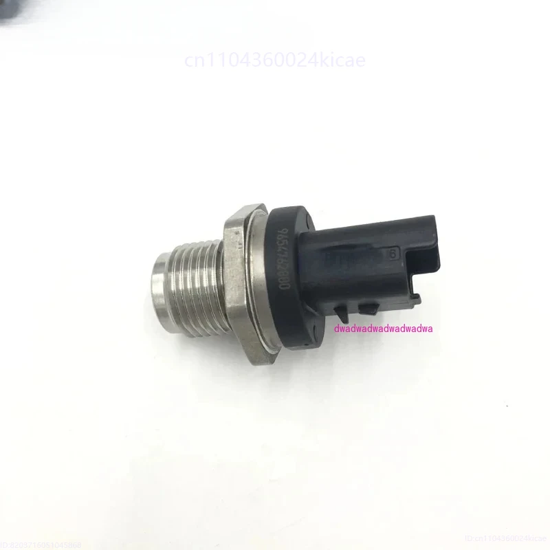 2.2 توربو الديزل الوقود السكك الحديدية استشعار الضغط ل EVOQUE ديسكفري سبورت الملف اللولبي صمام بوش 0281002919 0281006135 المبيعات الساخنة
