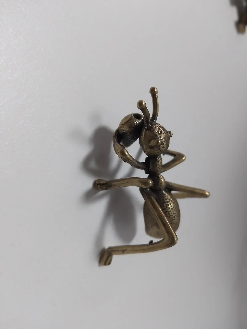 Retro Handmade Brass Ant Craft DIY Miniature table ornament accessories Q0822