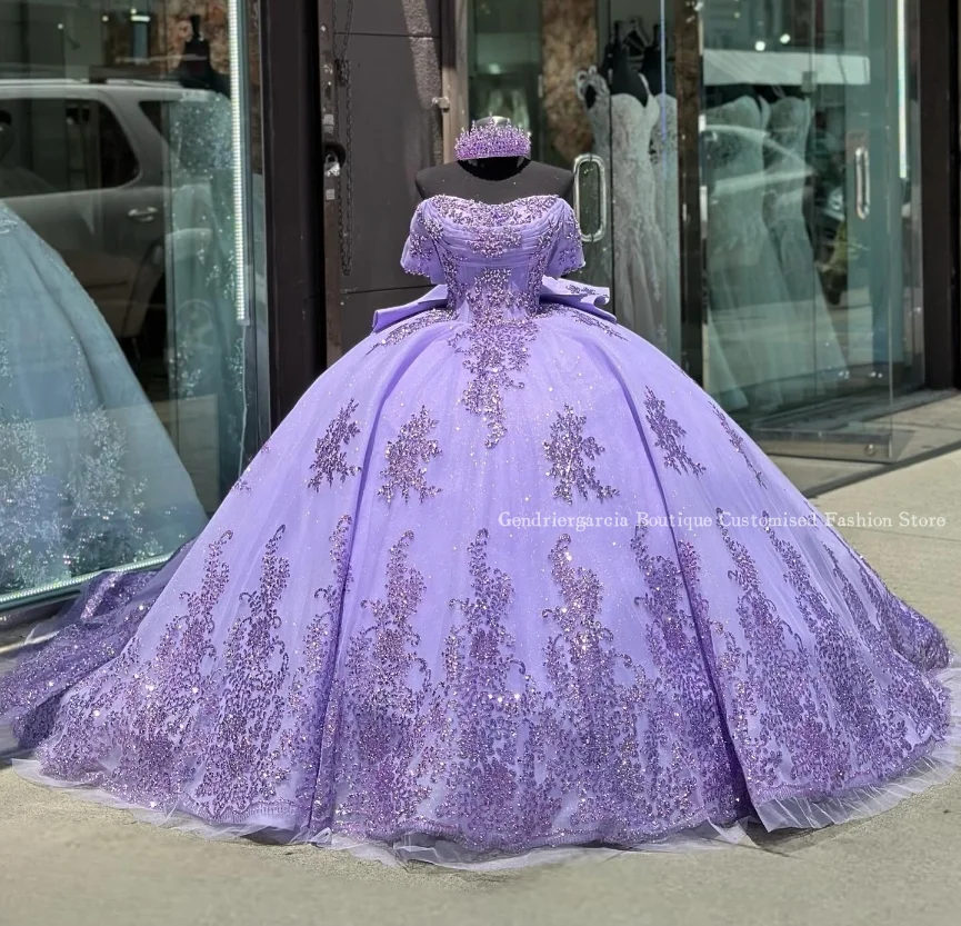 Lilac Purple Princess Luxury Quinceanera Dresses 2024 Off Shoulder Chapel Train Sparkling Crystal Applique vestido de 15 anos