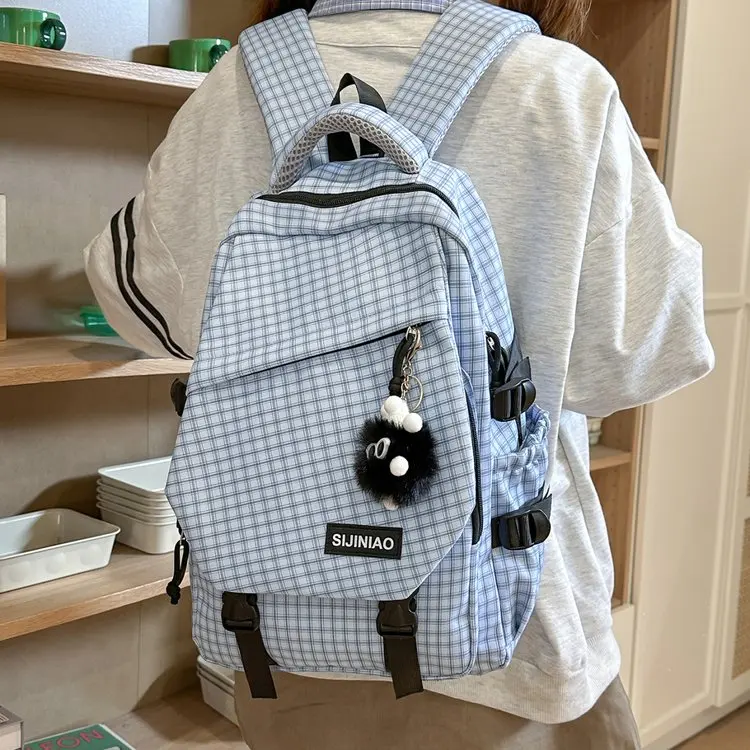 

Casual Travel Large Capacity Backpack for Couples Students Polyester Durable Checkered Pattern 15 Inch Laptop Capacity Bag