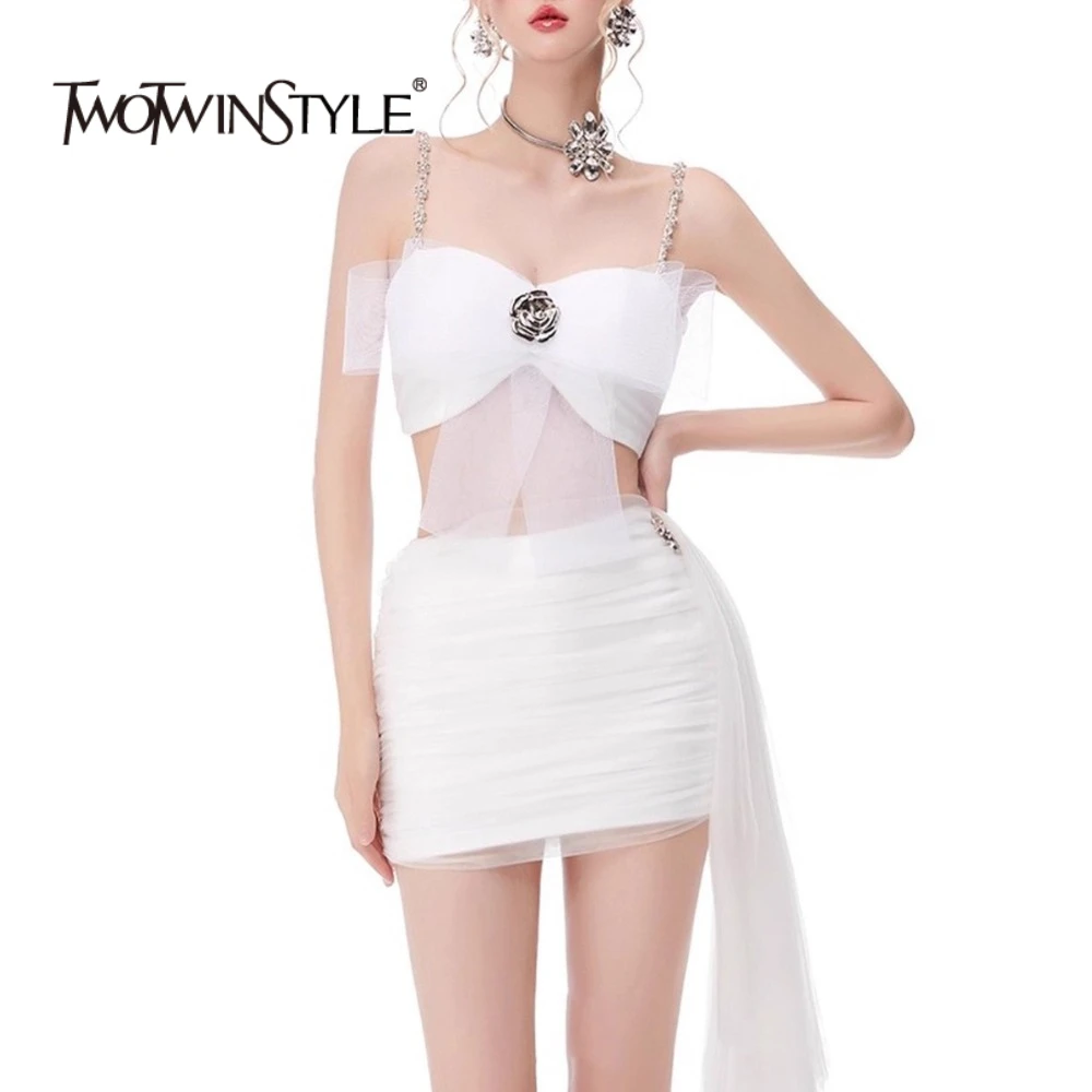 

TWOTWINSTYLE однотонные сетчатые комплекты из двух предметов для женщин, жилет с квадратным вырезом и рукавами, мини-юбка с высокой талией, элегантный комплект, женский новый