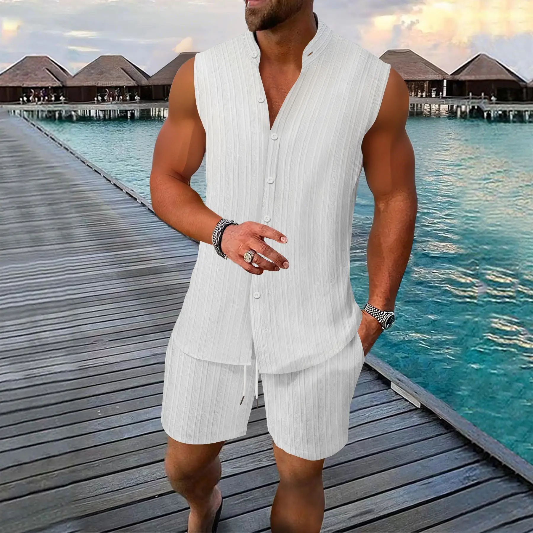 Summer men's Hawaii Beach sports two-piece set, casual solid color stand-up collar striped sleeveless shirt, vest and shorts set